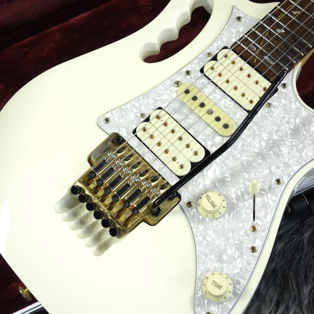 JEM7V White Ibanez エレクトリックギター ストラトキャスタータイプ
