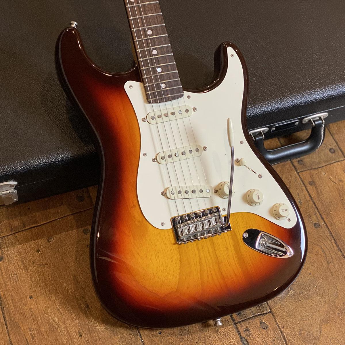 American Custom Stratocaster Chocolate 3 Tone Sunburst 2016 w
