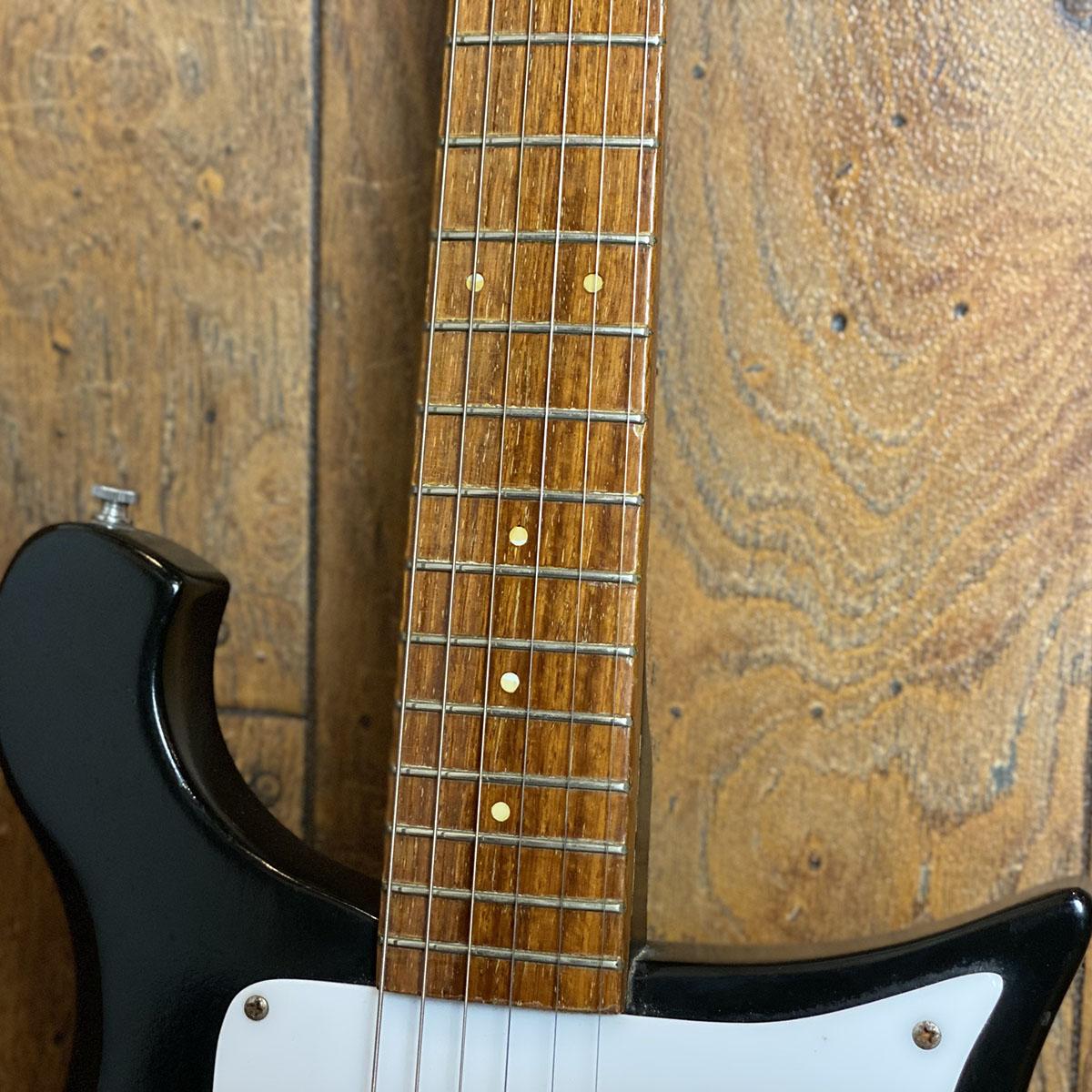 420 Jetglo 1981 Rickenbacker エレクトリックギター その他のボディー