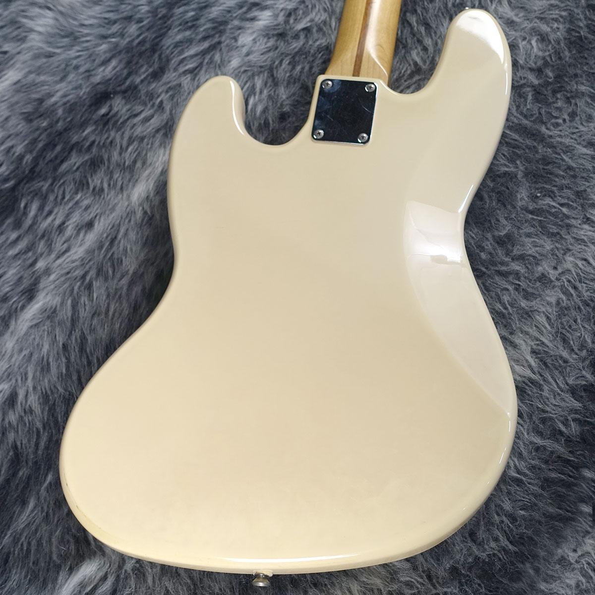 Standard Jazz Bass Fender エレクトリック・ベース JBタイプ 商品詳細