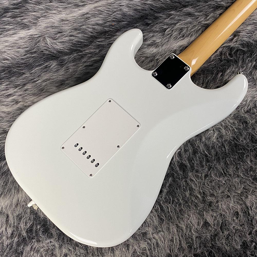Made in Japan Traditional II 60s Stratocaster Olympic White Fender
