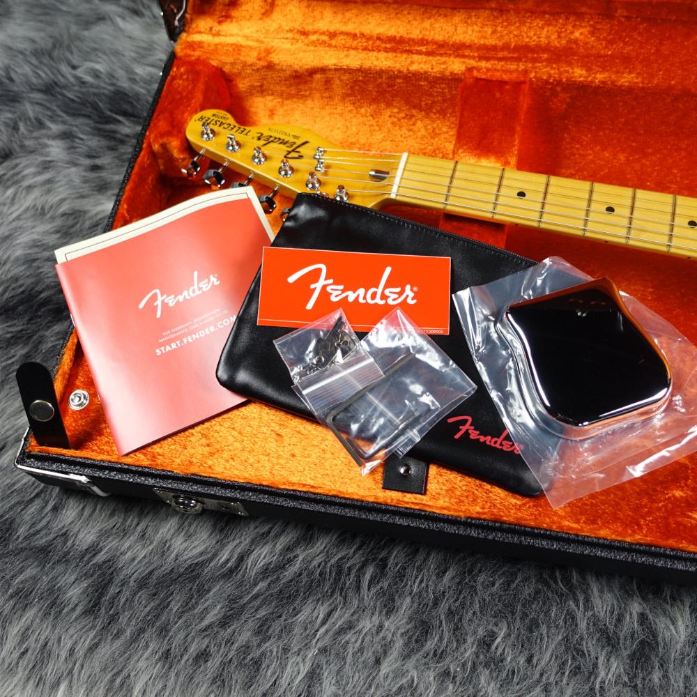 American Vintage II 1977 Telecaster Custom Wine Fender