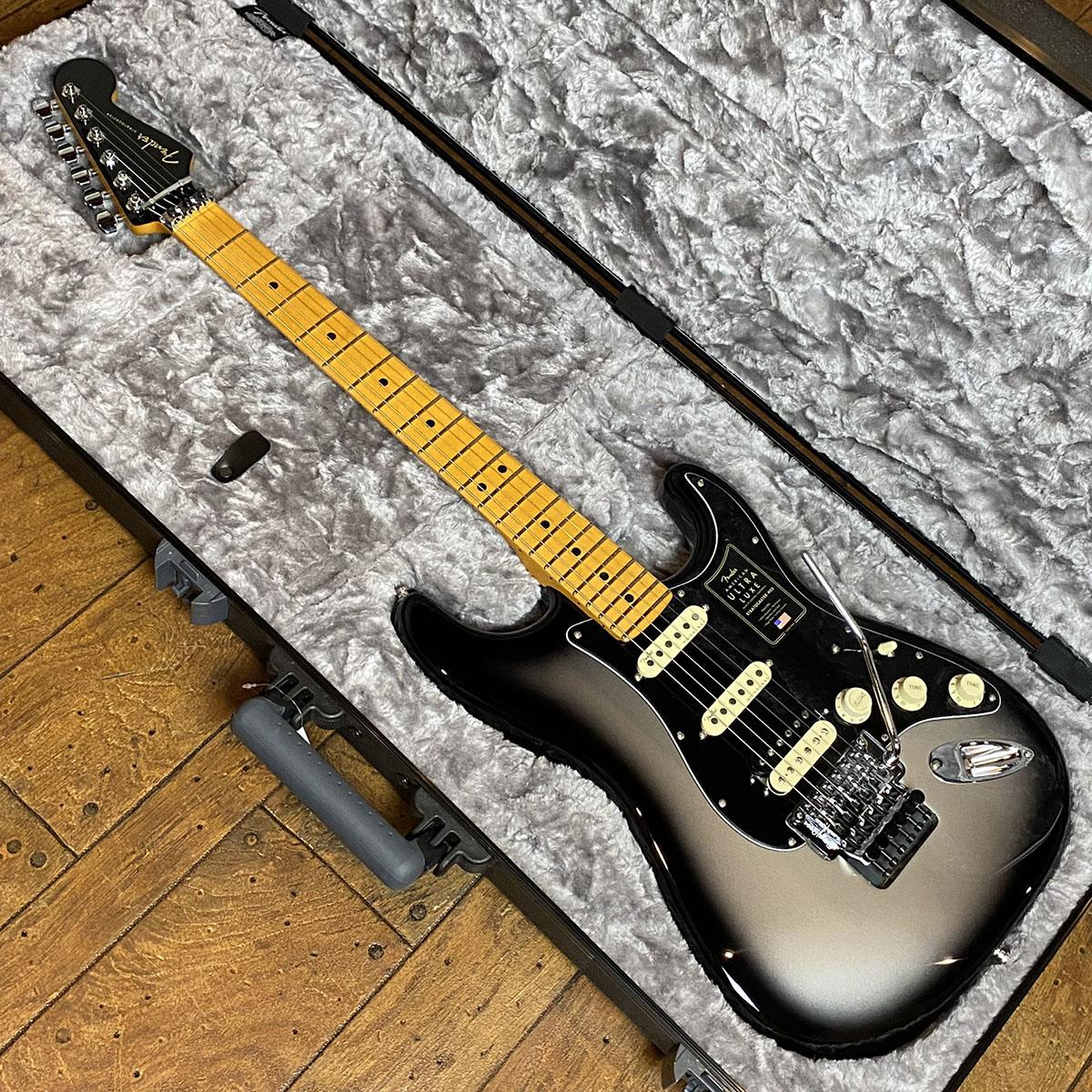 American Ultra Luxe Stratocaster Floyd Rose HSS Silverburst Fender