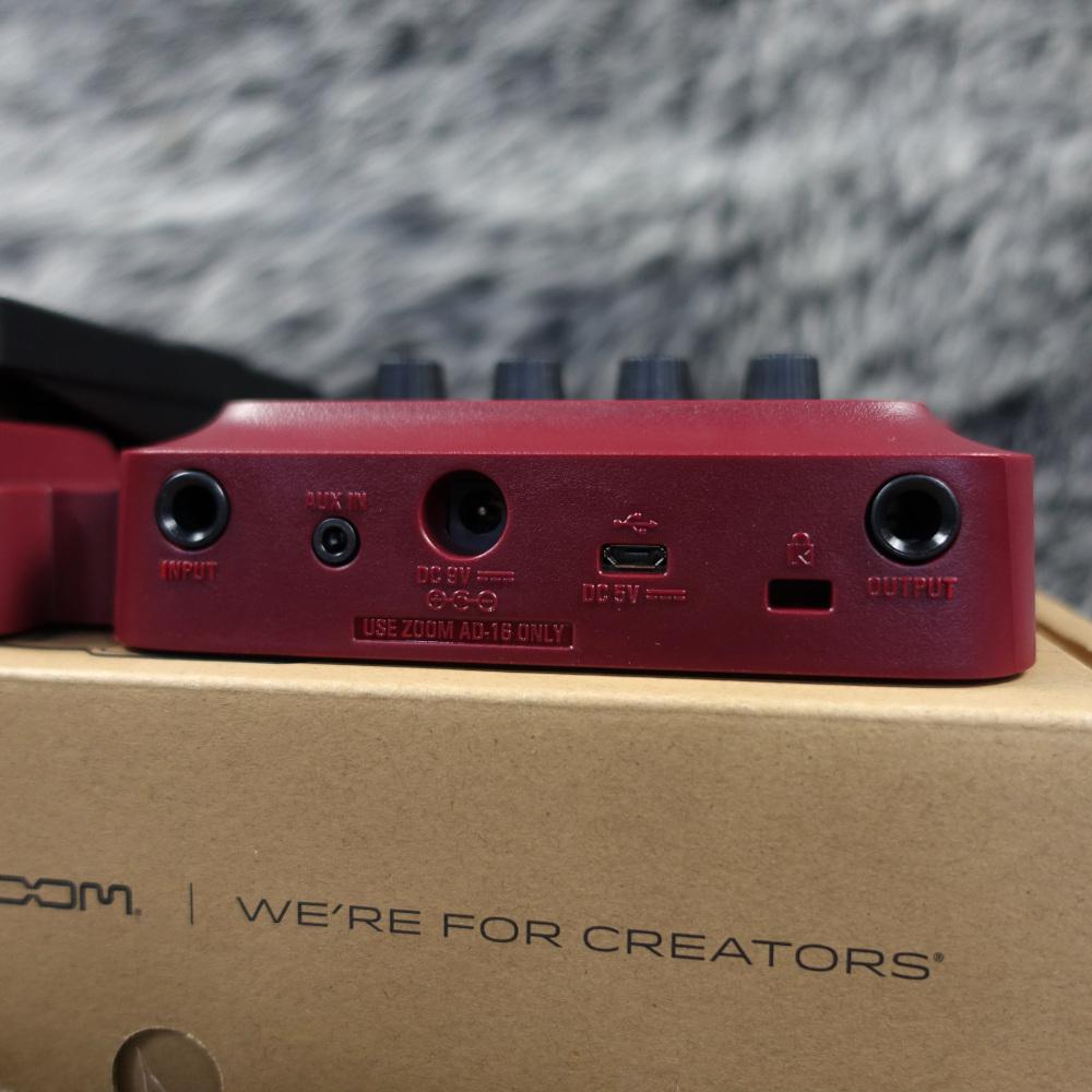 B1X FOUR ZOOM ベース用エフェクター マルチエフェクター 商品詳細