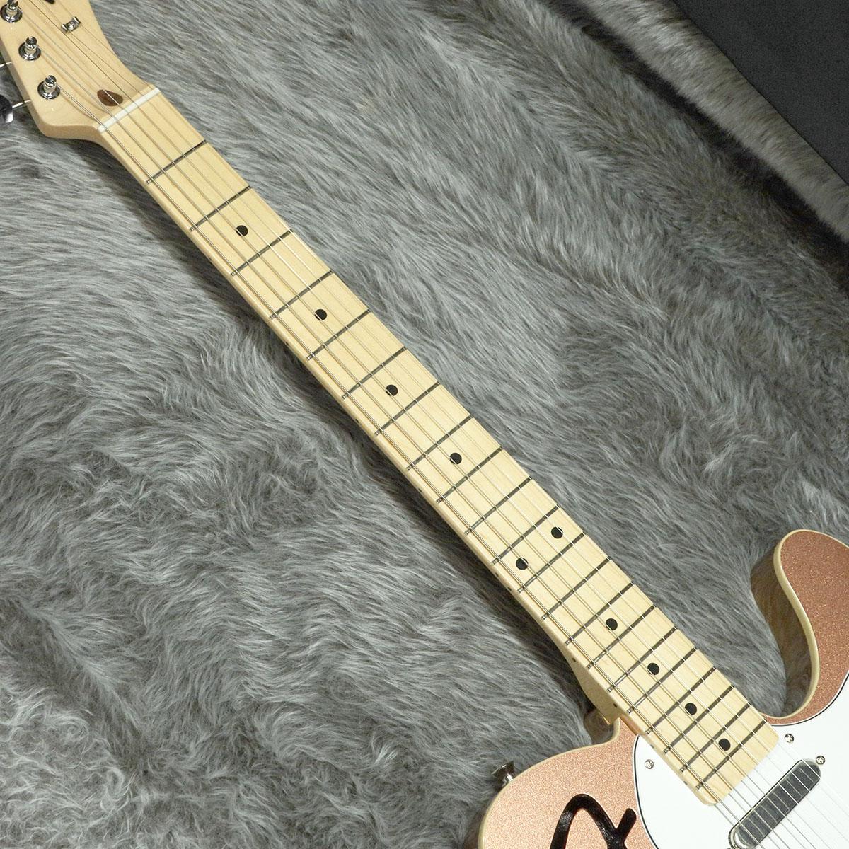 Made in Japan Limited F-Hole Telecaster Thinline MN Penny Fender