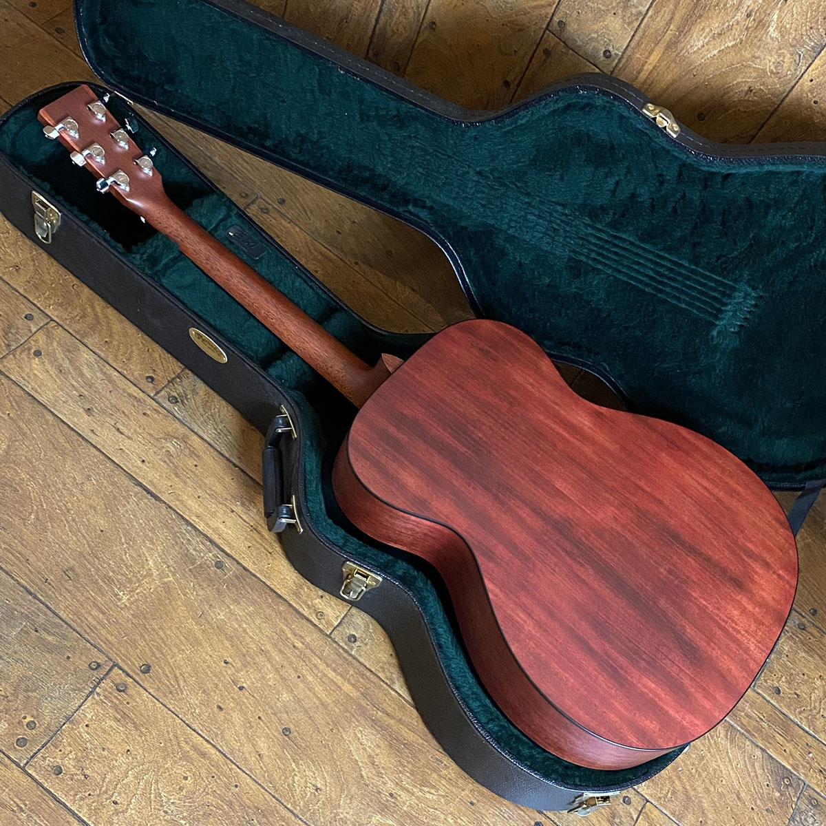 MARTIN 000-16GT アコースティックギター　レフティ　エレアコ Martin(マーチン)000-16GT アコースティックギターを買取させて頂まし
