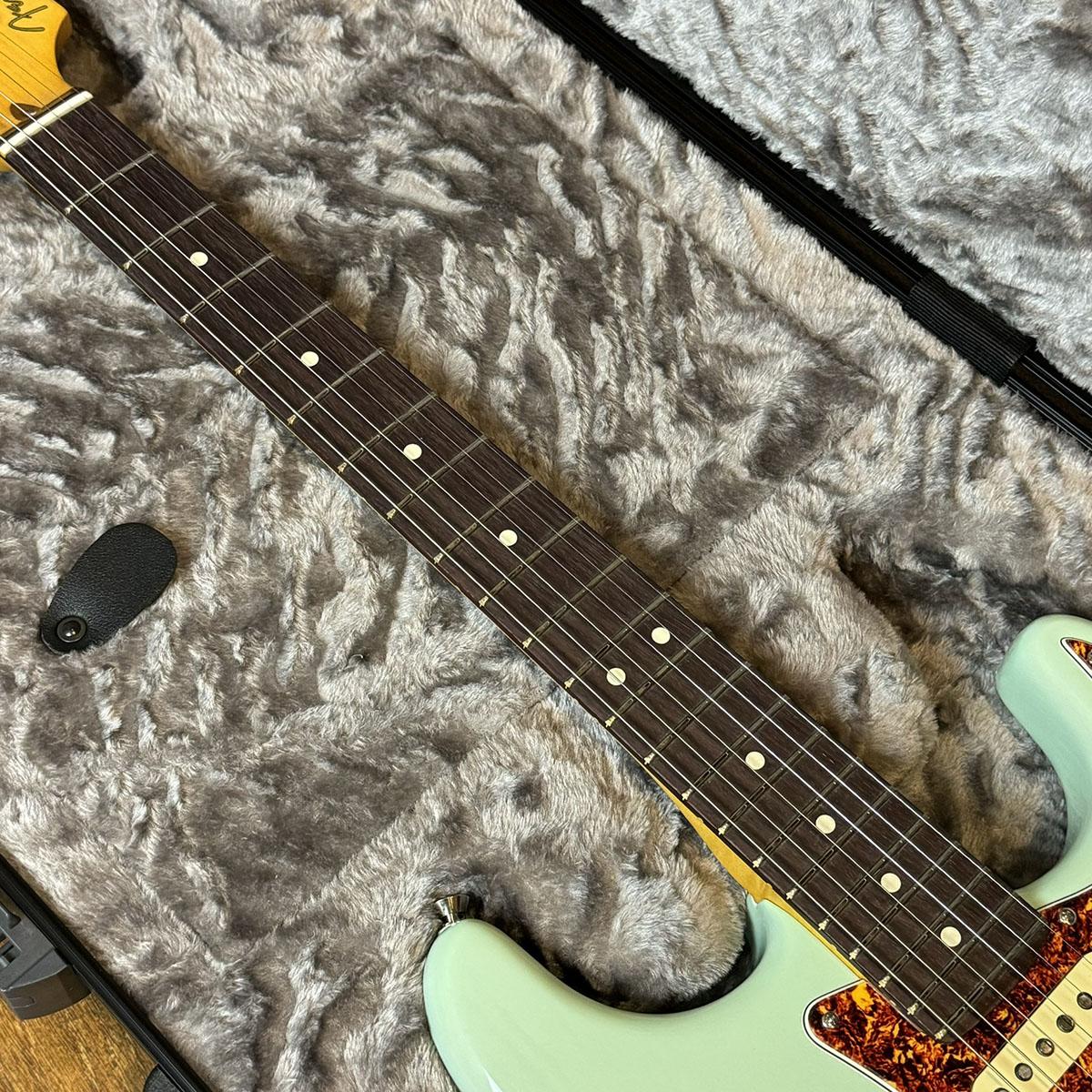 Limited Edition American Professional II Stratocaster Thinline Limited Edition American Professional II Stratocaster Thinline