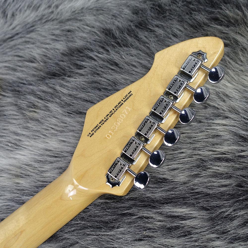 Peavey エレキギター 本体 動作未確認 Peavey エレキギター 本体 動作未確認 Peavey エレキギター 本体 動作