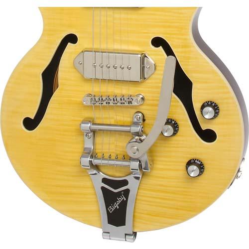 Wildkat (Bigsby) Antique Natural Epiphone エレクトリックギター