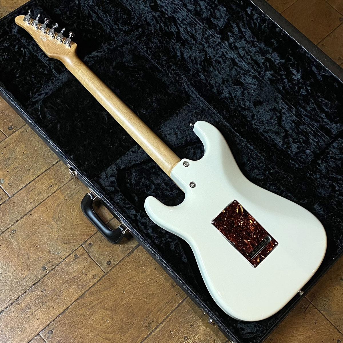 Icon Classic S Caramel Maple Neck Olympic White 2021 TOM ANDERSON