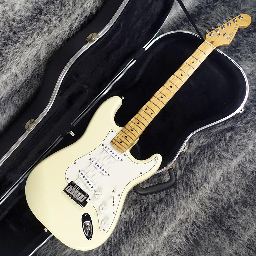 American Standard Stratocaster Arctic White 1988 Fender USA American Standard Stratocaster Arctic White 1988 Fender USA