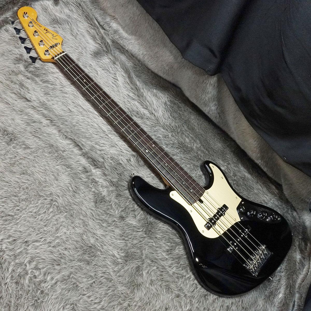 Deluxe Jazz Bass V Kazuki Arai Edition RW Black Fender