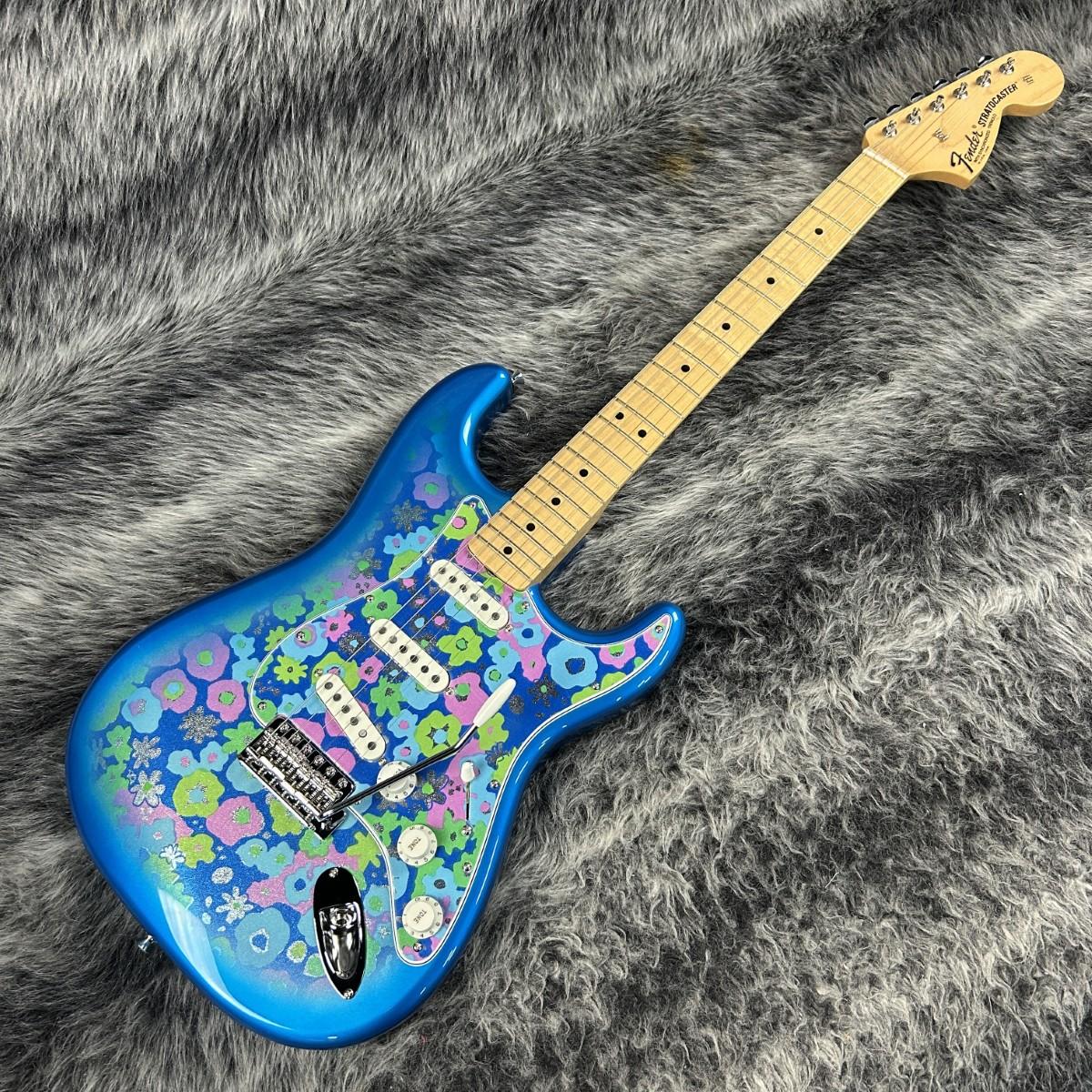 Made in Japan Limited Stratocaster Maple Fingerboard Blue Flower