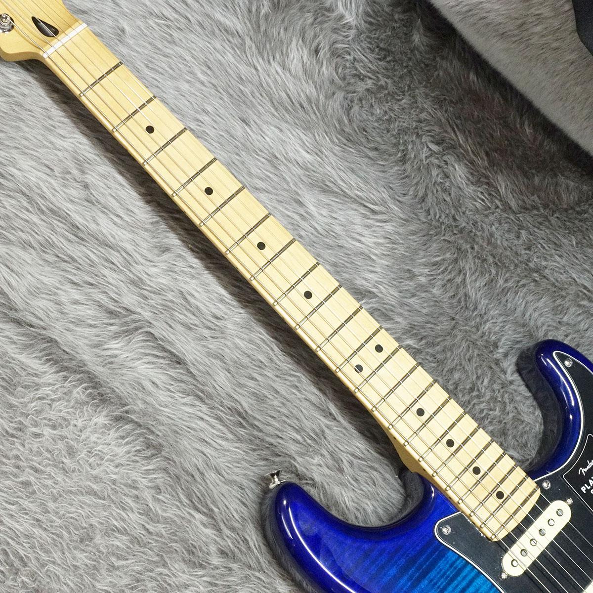 Limited Player II Stratocaster HSS MN Blue Burst Fender