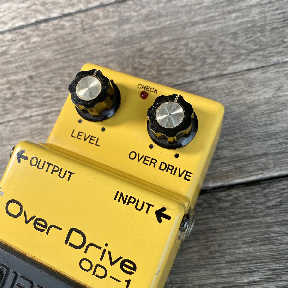 【苫小牧バナナ】動作品 BOSS OD-1 over drive 銀ネジ オーバードライブ (NEC/C4558C搭載) ギター用 エフェクター♪ 銀ネジODー1と黒ネジOD-1鳴らし比べ🎸【Presented by チバカン楽器