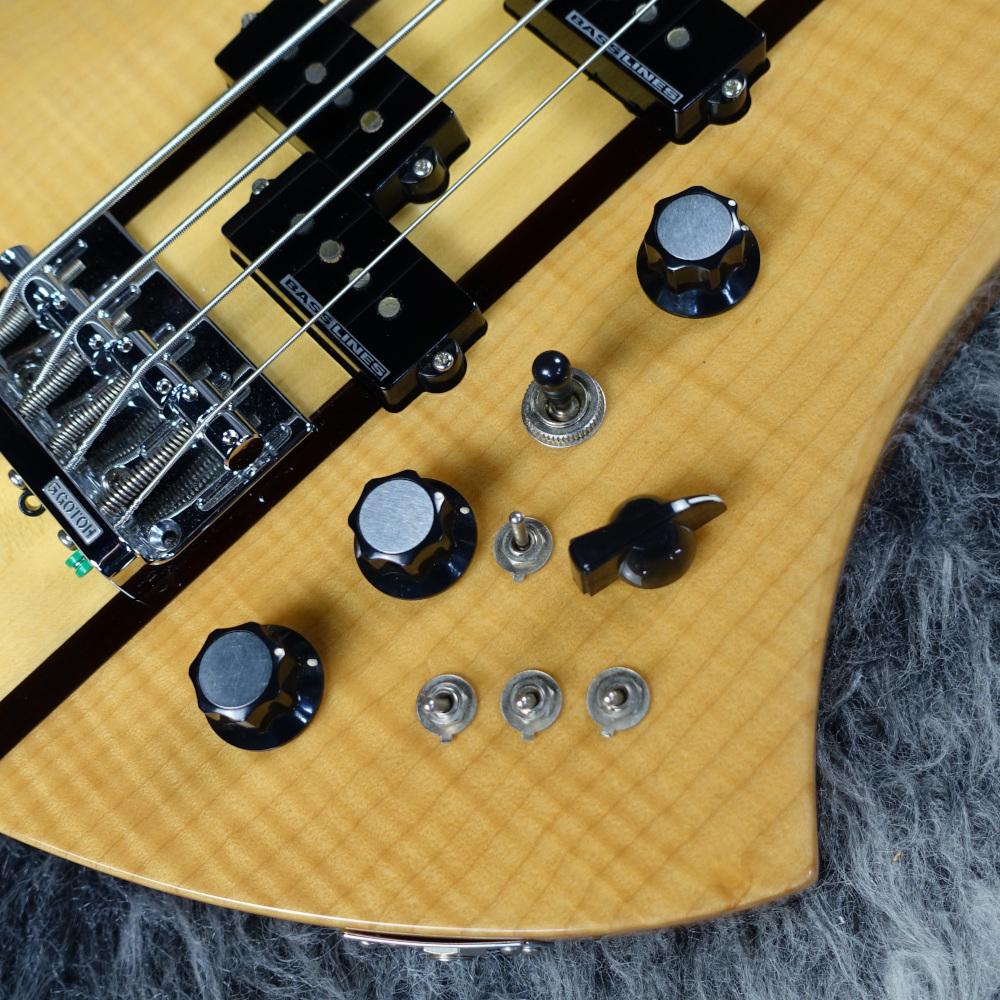 Mockingbird Bass-1600JE B.C.Rich エレクトリック・ベース 変形タイプ