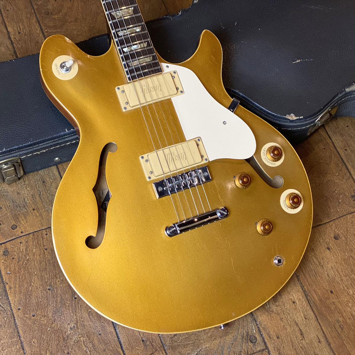 Gibson Les Paul Gold エレキギター Les Paul Signature Gold Top Gibson エレクトリックギター ES-335