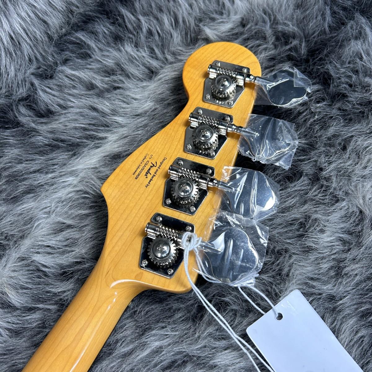 Classic Vibe '60s Jazz Bass Fretless Laurel Fingerboard 3-Color