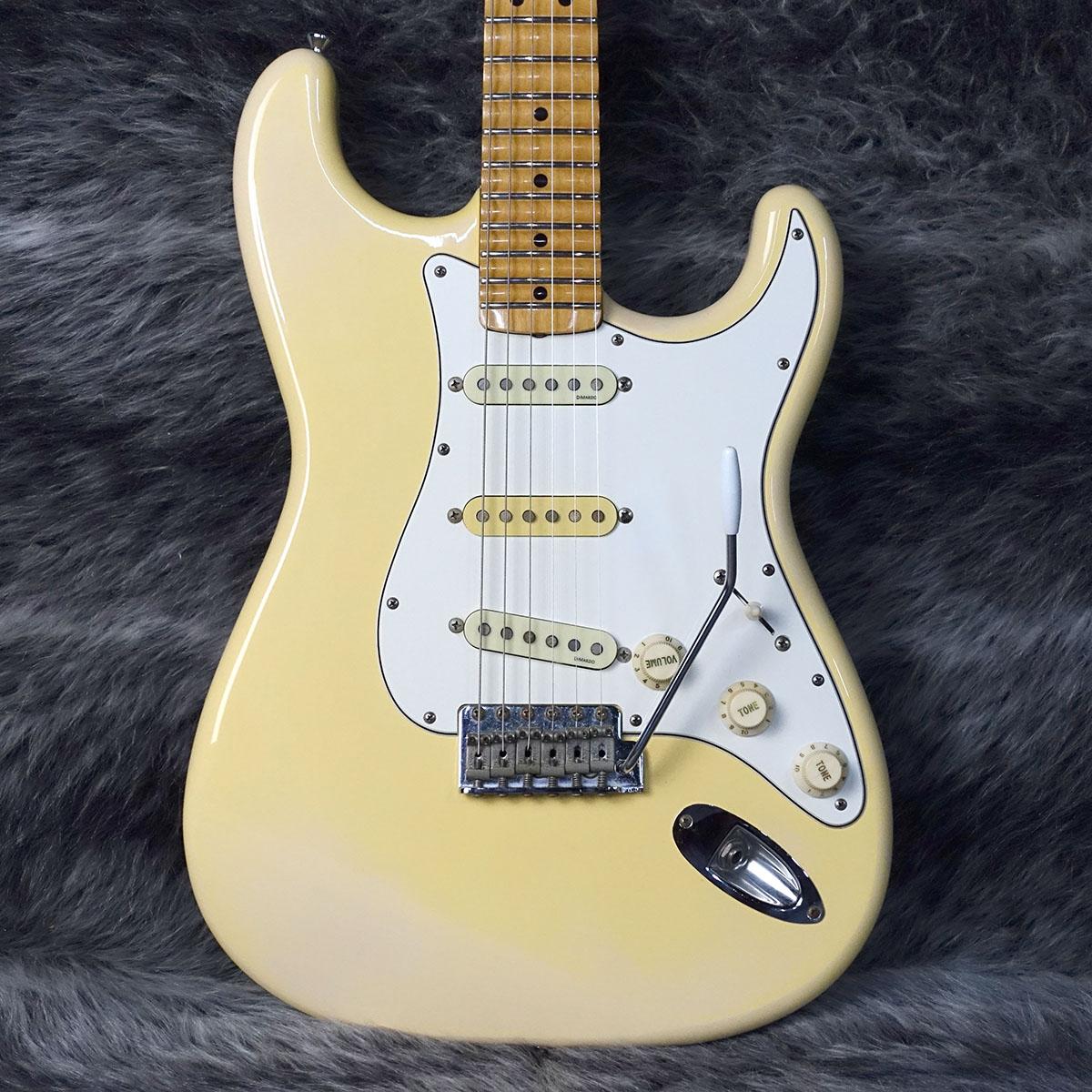 ST72-140YM Custom Edition Fender Japan エレクトリックギター