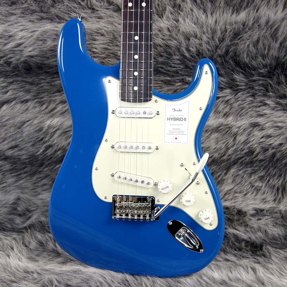Made in Japan Hybrid II Stratocaster Forest Blue Fender