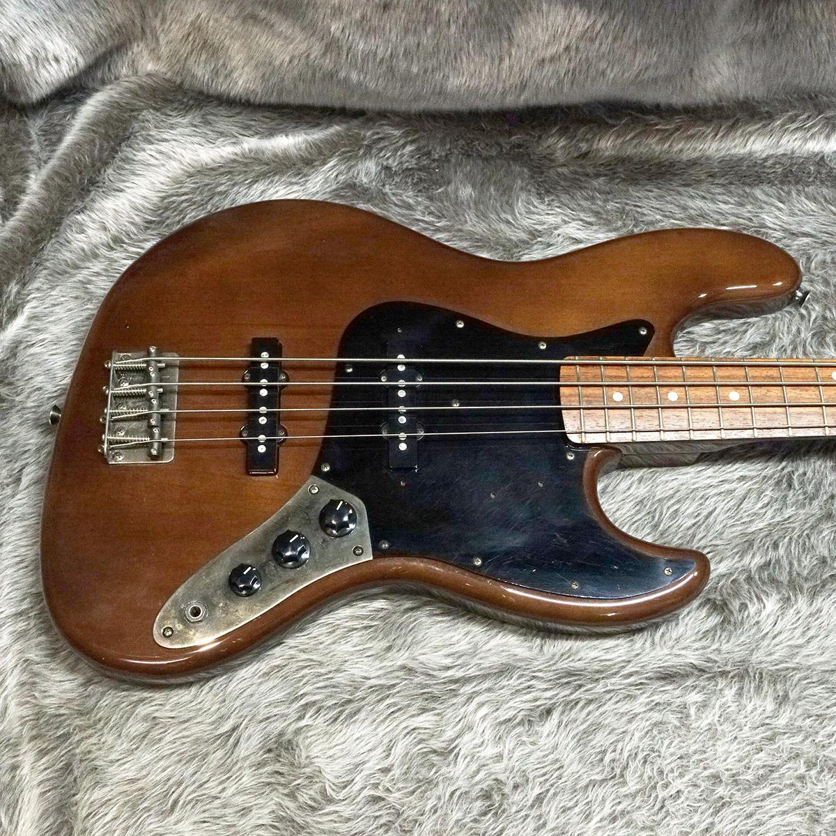 MIJ Traditional 60s Jazz Bass RW Walnut Fender Japan