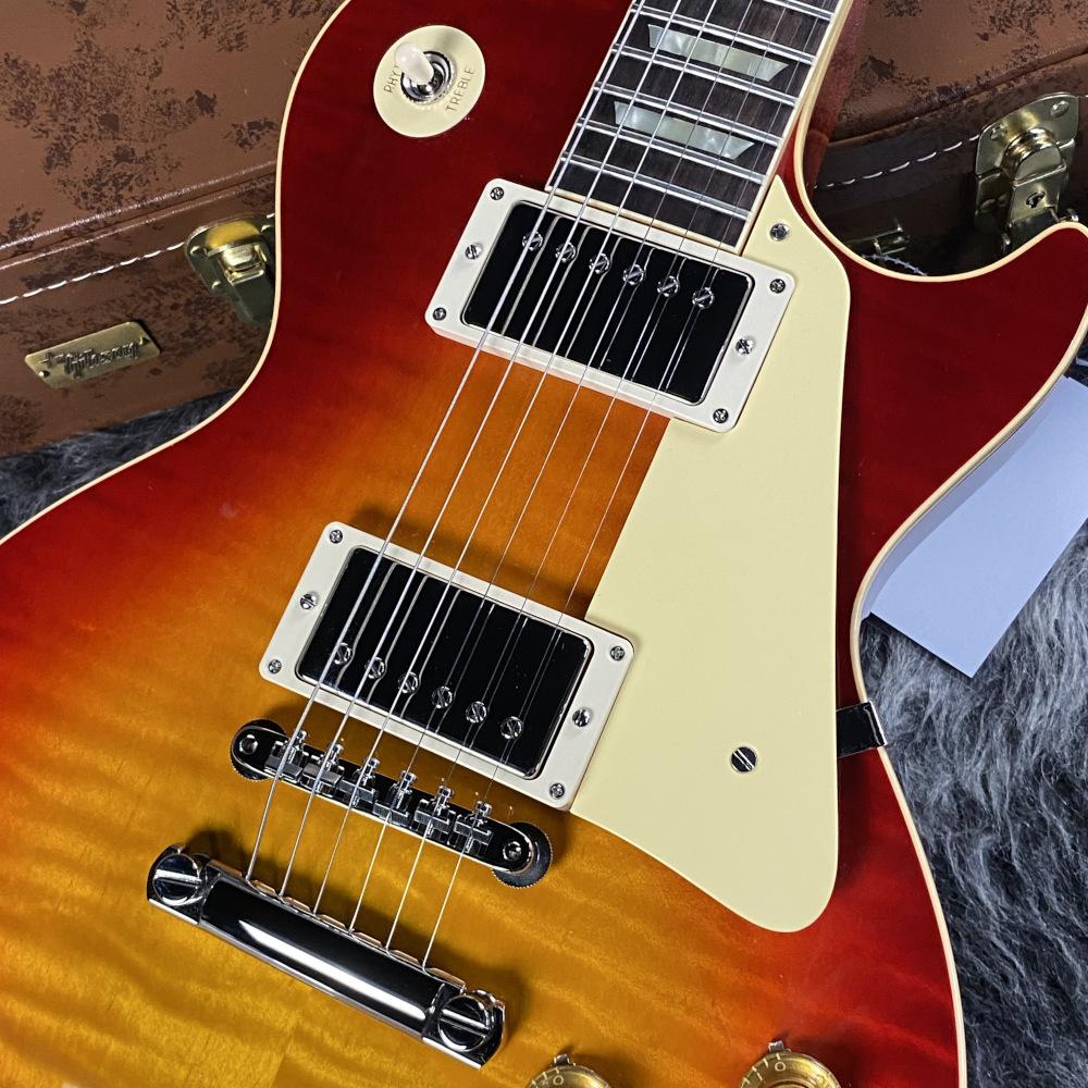 Gibson Les Paul Standard 1978年製 ロケットケース付 1959 Les Paul Standard Reissue Factory Burst Gloss Gibson Custom