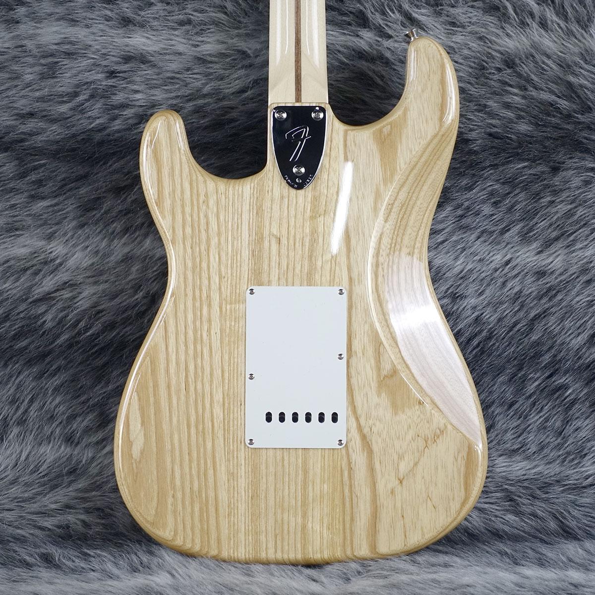 Made in Japan Heritage 70s Stratocaster / Natural Fender