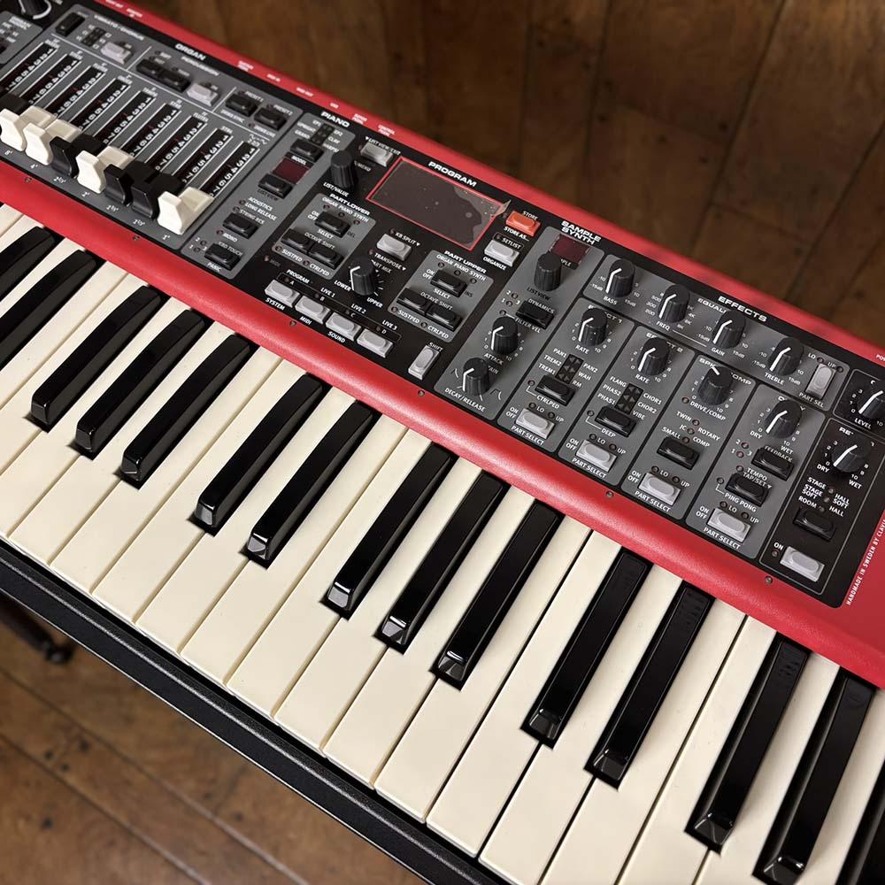 鍵盤楽器 CLAVIA Nord electro 5D 61key nord electro 5D 61鍵盤 Clavia Dmi シンセサイザー/キーボード その他