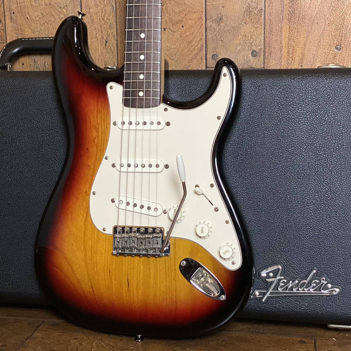 American Vintage 70s Stratocaster 3Color Sunburst 2007 Fender USA