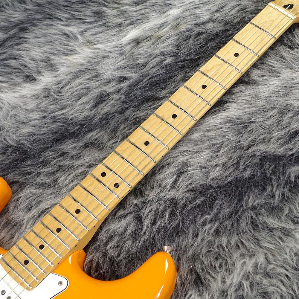 Player Stratocaster Left-Handed Capri Orange /Maple Fingerboard