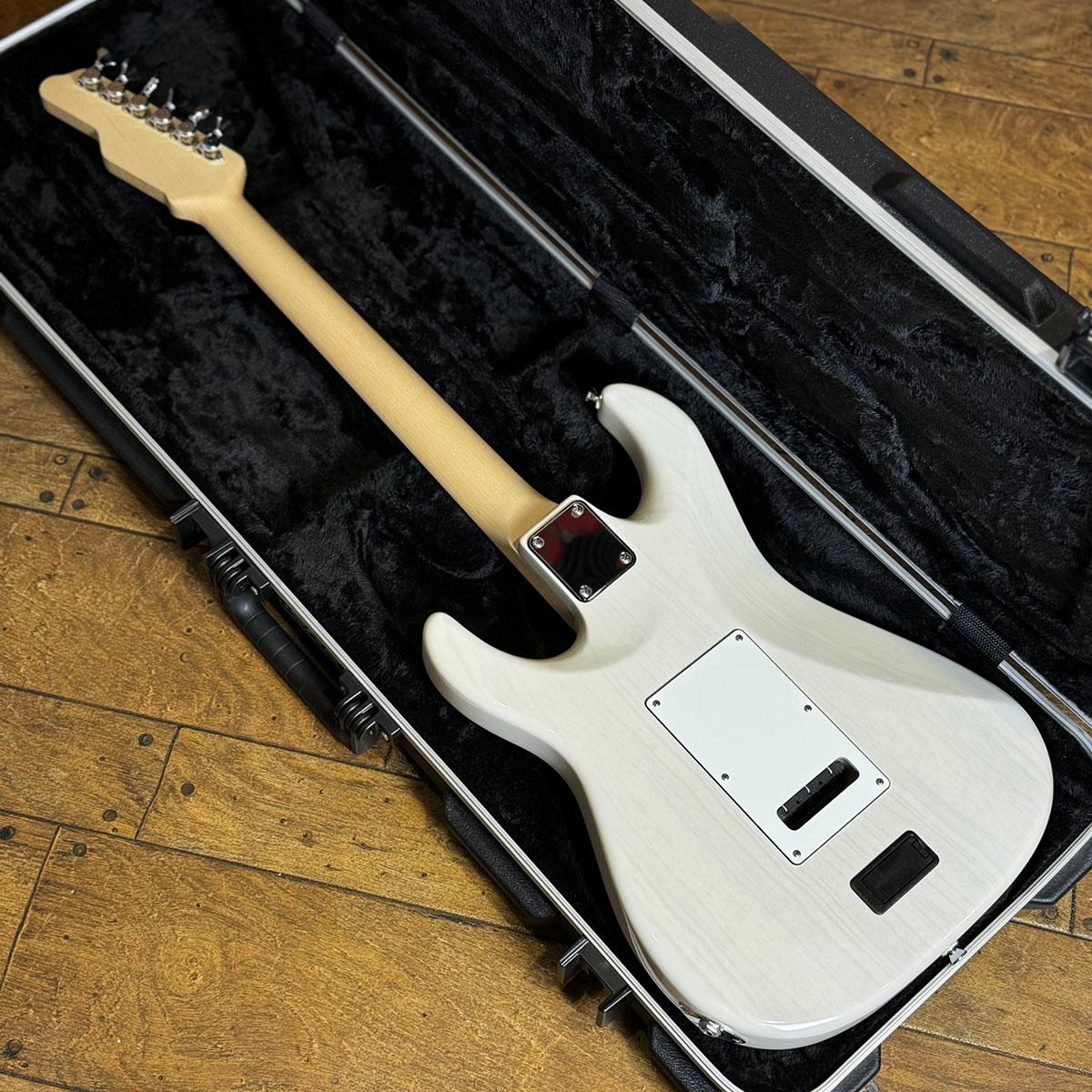 Japan Studio Elite HD Swamp Ash White Blonde James Tyler Japan