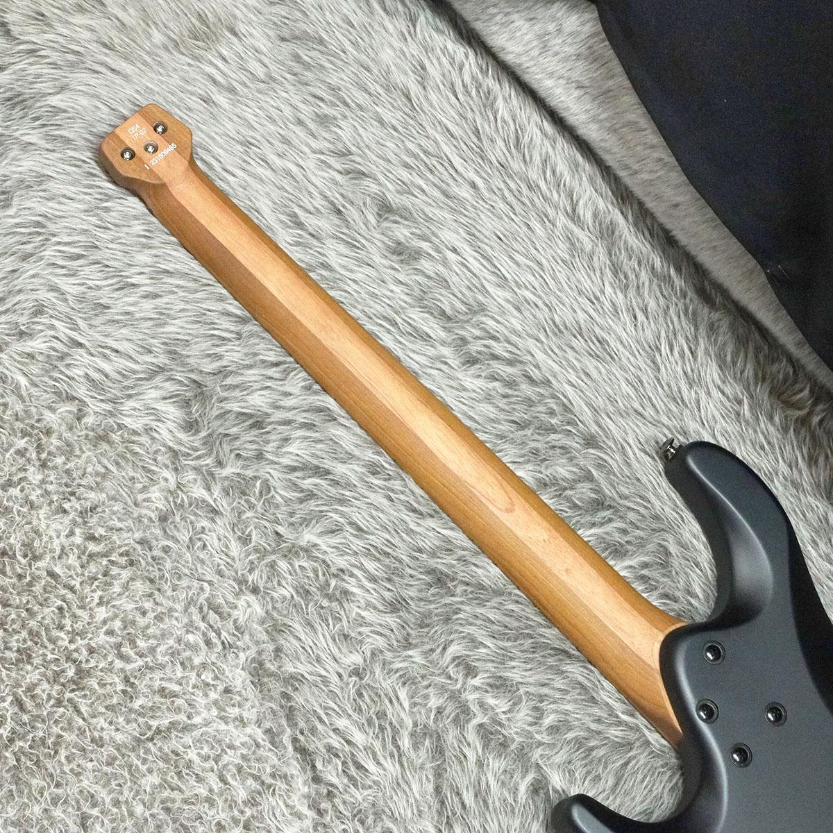 Q54 Black Flat Ibanez エレクトリックギター ヘッドレスタイプ 商品