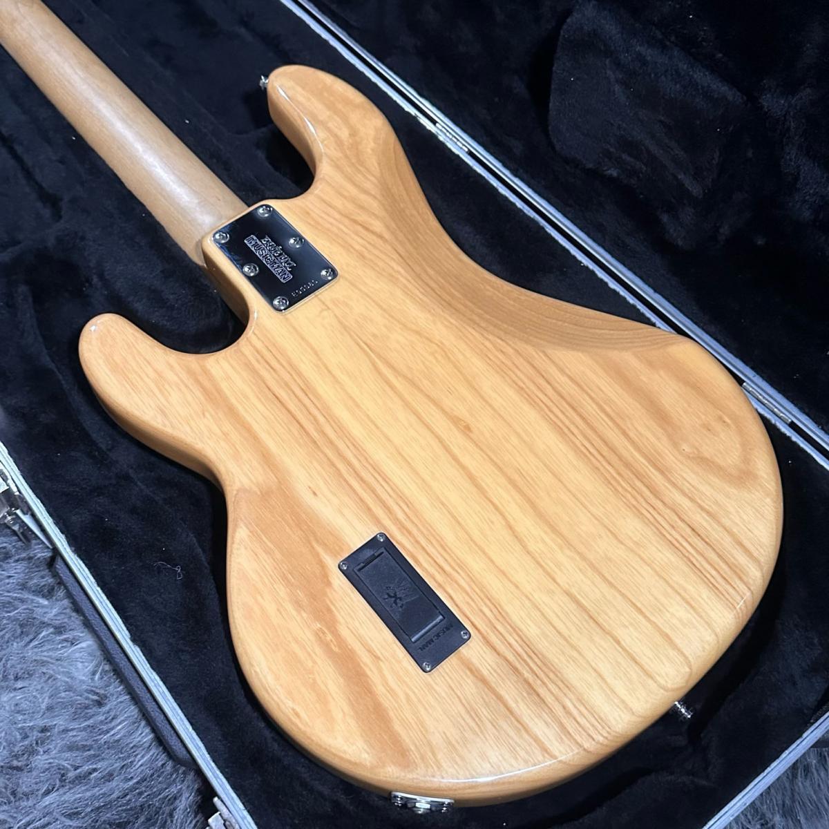 stingray MUSICMAN ベース 2013 USA製　3EQ H stingray MUSICMAN ベース 2013 USA製 3EQ H stingray MUSICMAN
