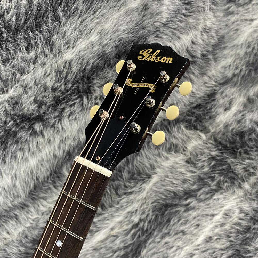 Gibson Custom Shop 1942 Banner J-45 Light Aged Vintage Sunburst