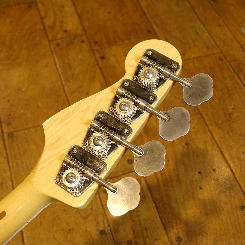 Fender Japan Exclusive Classic 70s Jazz Bass Natural