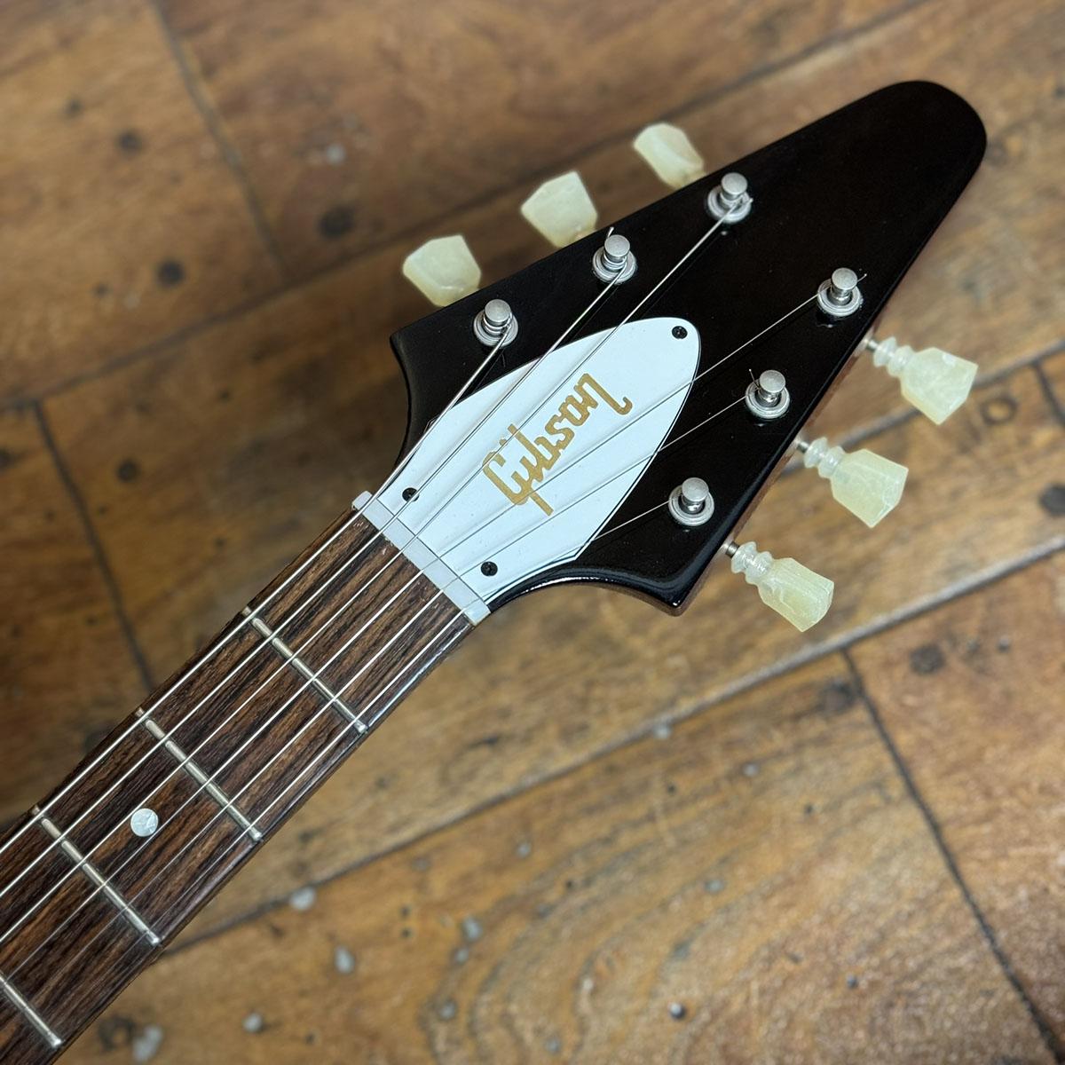 Gibson Custom Shop 1967 Flying V w/ Maestro Vibrola Sparkling