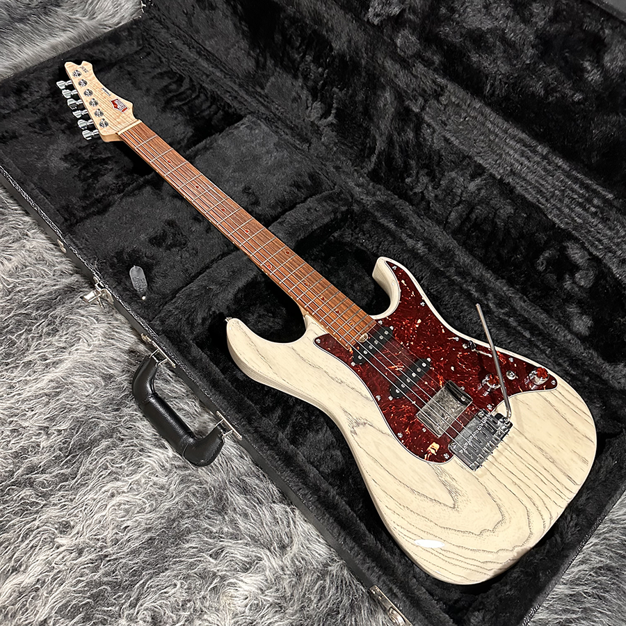 kino factory treebud 22F T-Light Black ギター