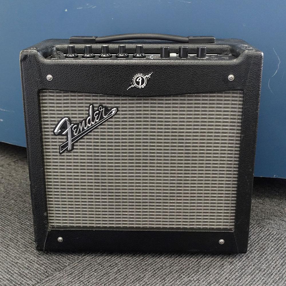 Fender ギターアンプ mustang 1 モデリングアンプ