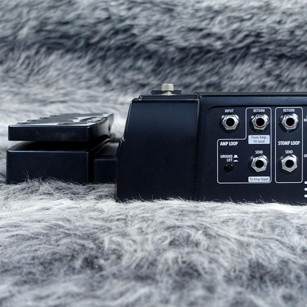 DigiTech RP1000 エフェクトスイッチングシステム