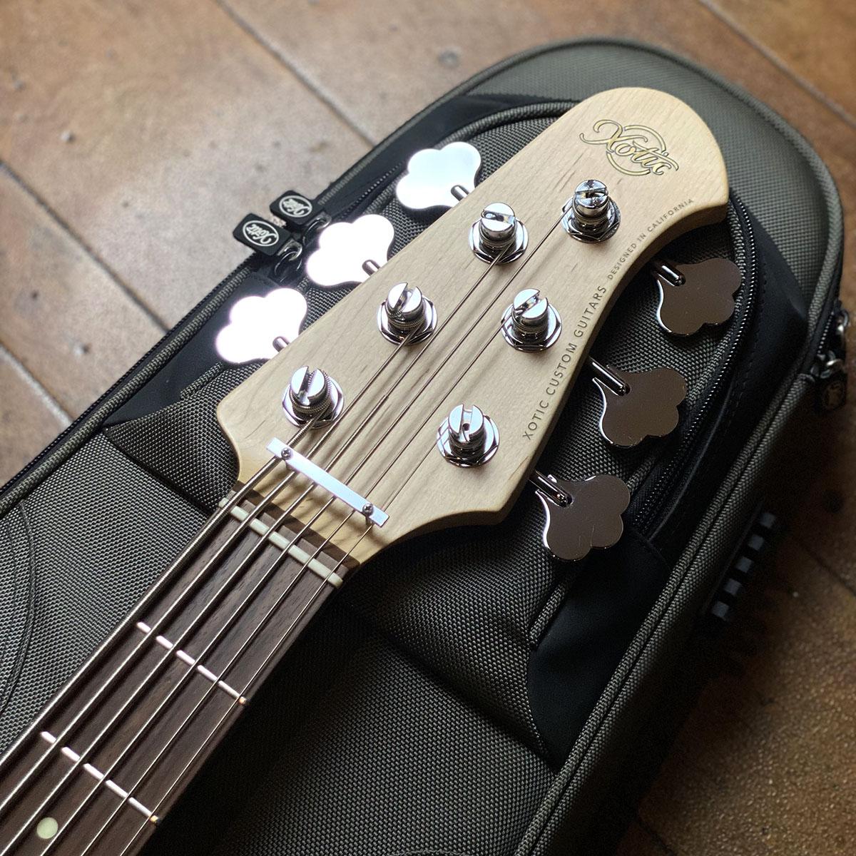 XJ Series - Basses - Guitar & Bass