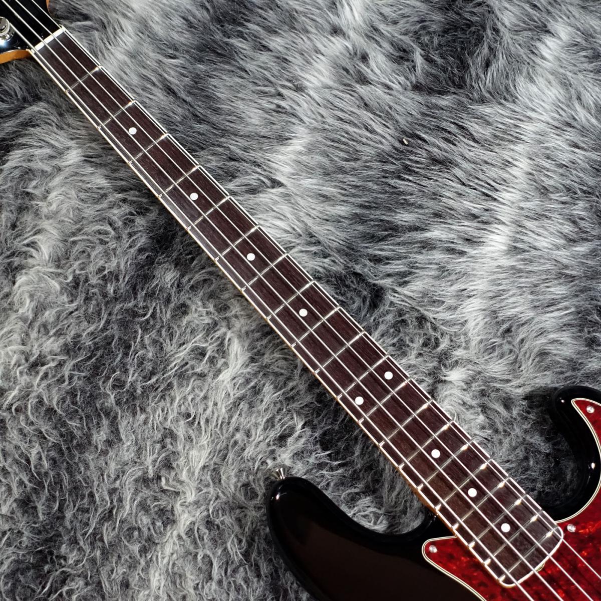 Fender FSR Made in Japan Traditional II 60s Jazz Bass Black
