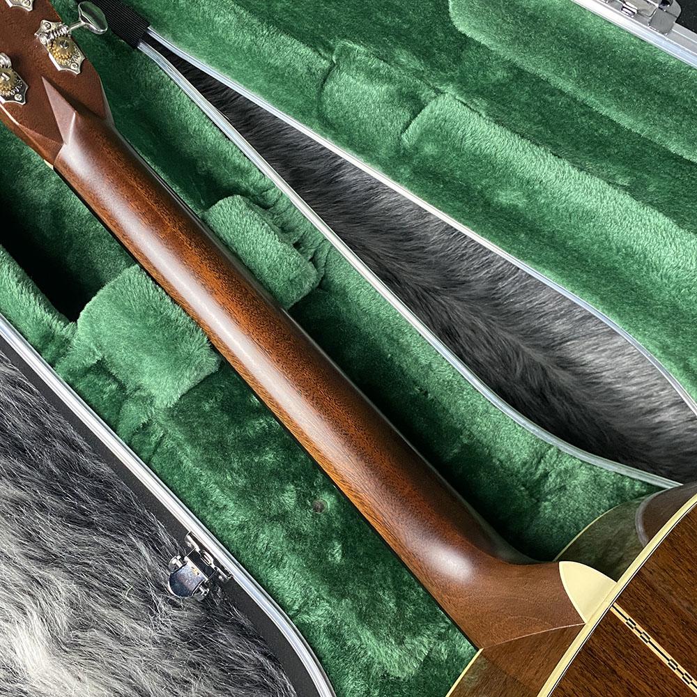 MartinHD 28V【2018年製・美品】 MARTIN USED 中古 HD-28V '00 マーチン マーティン ｜イケベ楽器店