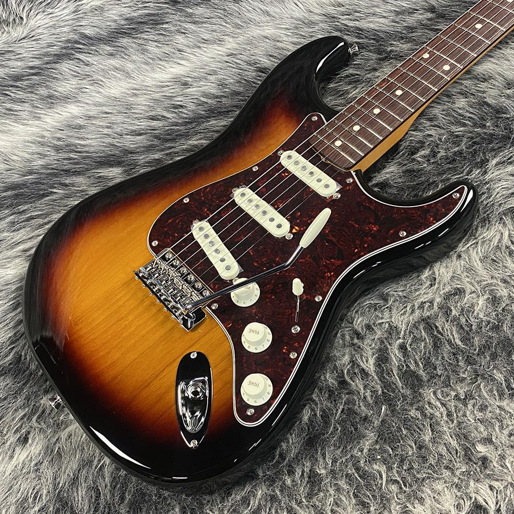 Fender FSR Made in Japan Traditional II 60s Stratocaster 3