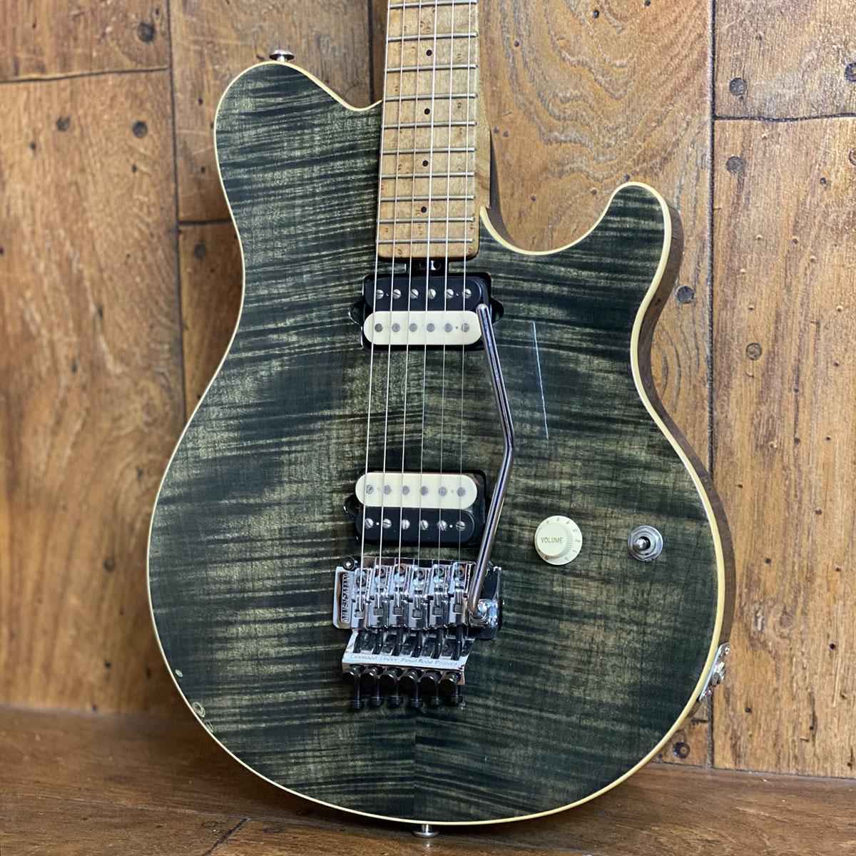 最高の品質 MUSIC MAN <ミュージックマン 1997 Black Translucent AXIS トップス
