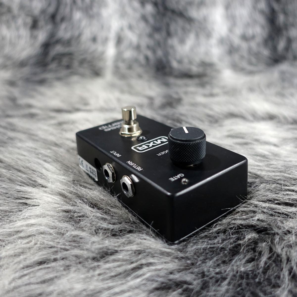 Amazon.com: MXR Noise Clamp Noise Reduction Guitar Effects Pedal : Musical  Instruments