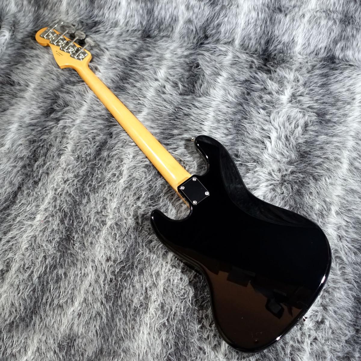 Fender FSR Made in Japan Traditional II 60s Jazz Bass Black