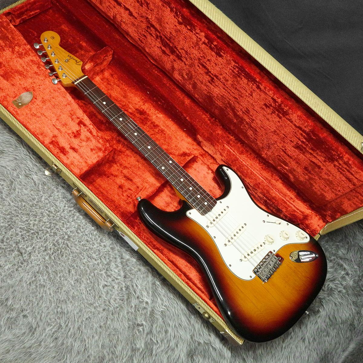 Fender American Vintage '62 Stratocaster RW 3-Color Sunburst