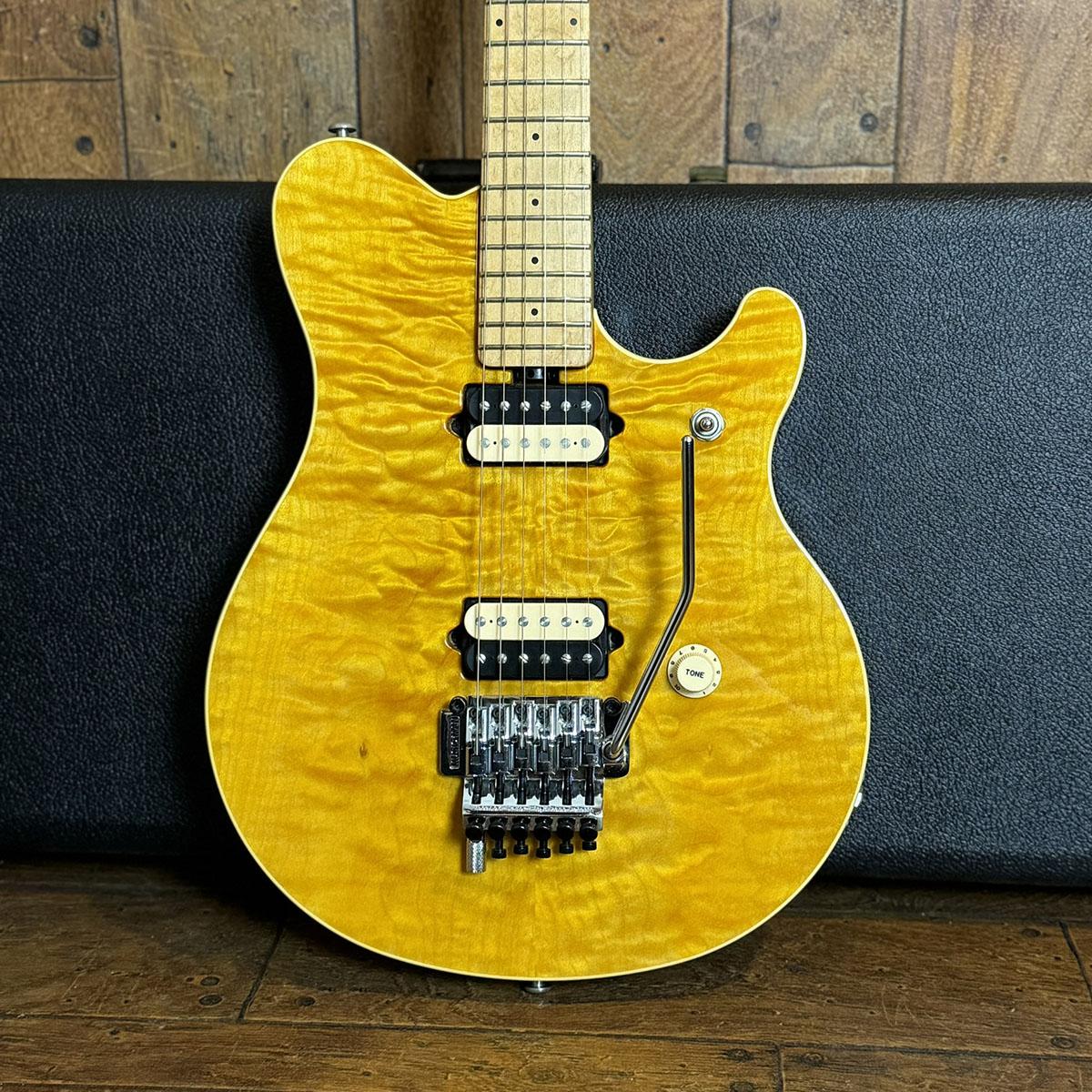 MUSIC MAN EVH Signature Translucent Gold 1995 <ミュージック MUSIC MAN EVH Signature Translucent Gold 1995 <ミュージック