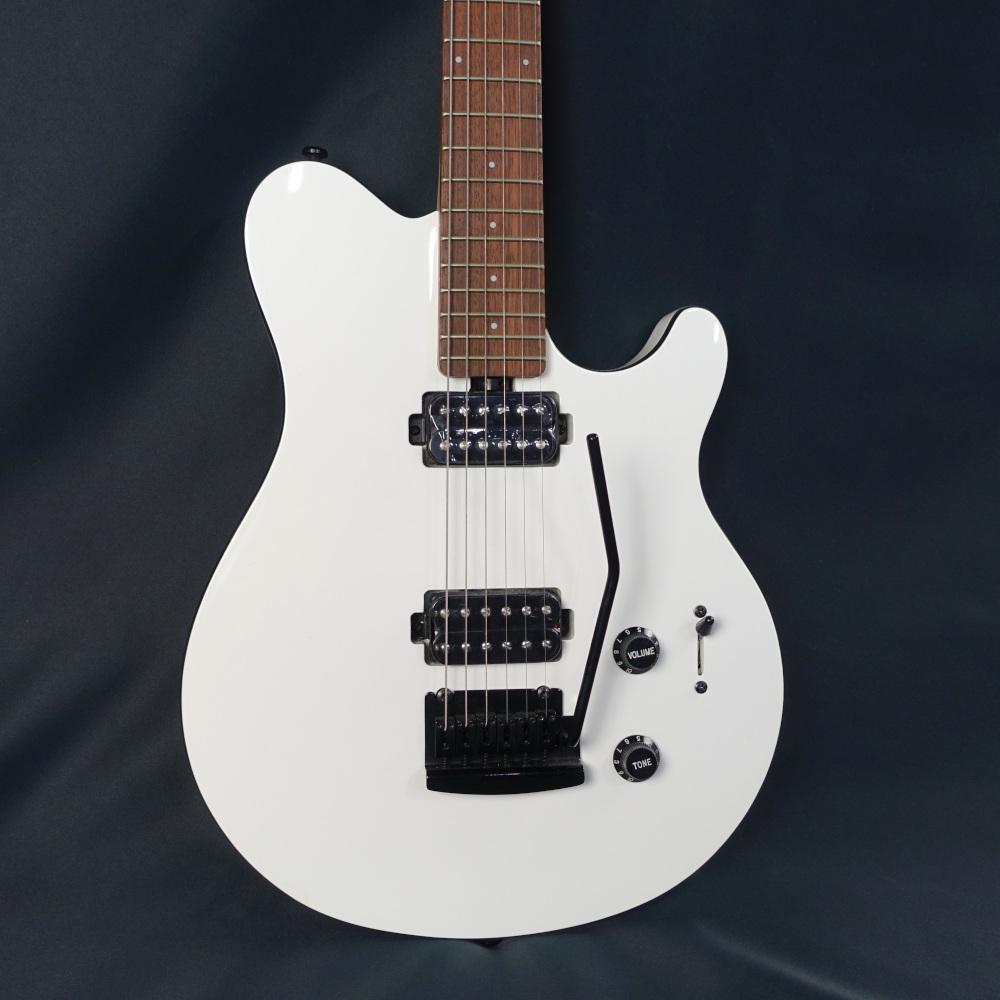 Sterling by MUSIC MAN S.U.B. Series AX3S White <スターリング