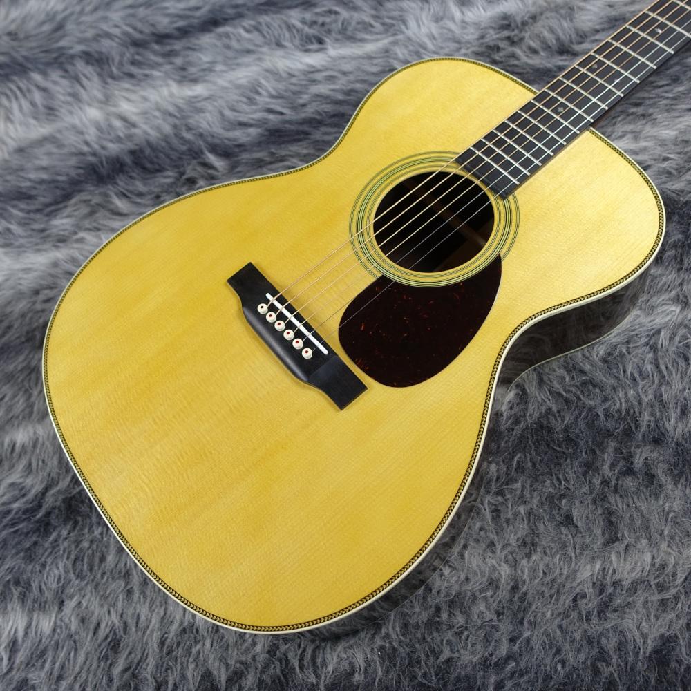 Martin OM-28 Modern Deluxe Guitar & Case – Elderly Instruments